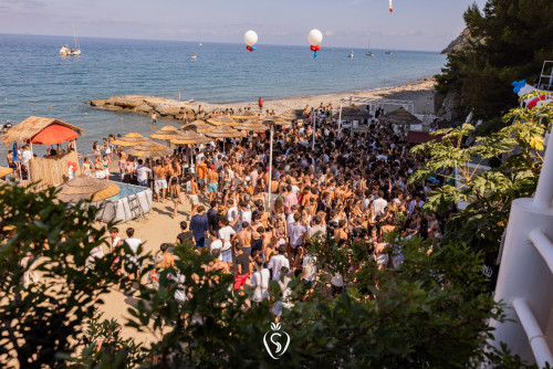 090Thursday+Beach+Party+%2D+11+Luglio